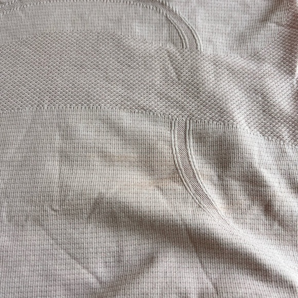 Swiftly Tech Racerback Tank Top 
Hip Length - Picture 2 of 4